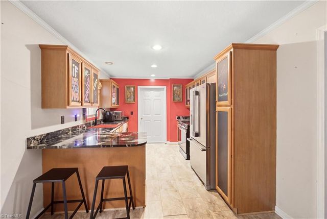 240 Silver Lake Drive, Burlington, NC 27215