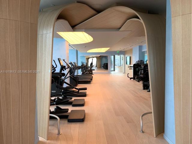 1000 Brickell Plaza 3807, Miami, FL 33131