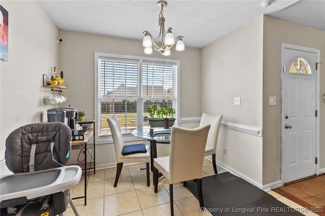 5925 Blue Sky Lane, Hope Mills, NC 28348