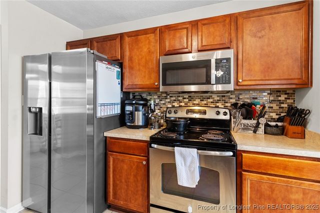 5925 Blue Sky Lane, Hope Mills, NC 28348