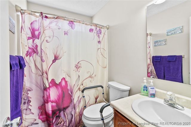 5925 Blue Sky Lane, Hope Mills, NC 28348