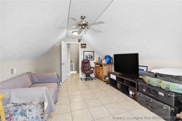 5925 Blue Sky Lane, Hope Mills, NC 28348