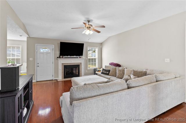 5925 Blue Sky Lane, Hope Mills, NC 28348