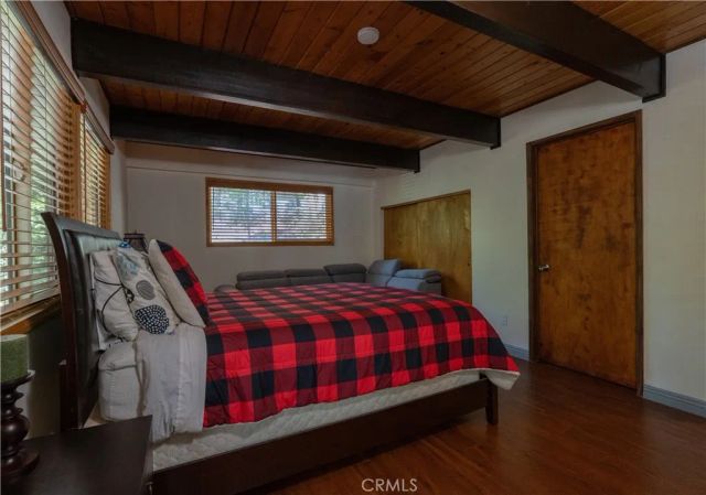 392 Pioneer, Lake Arrowhead, CA 92352