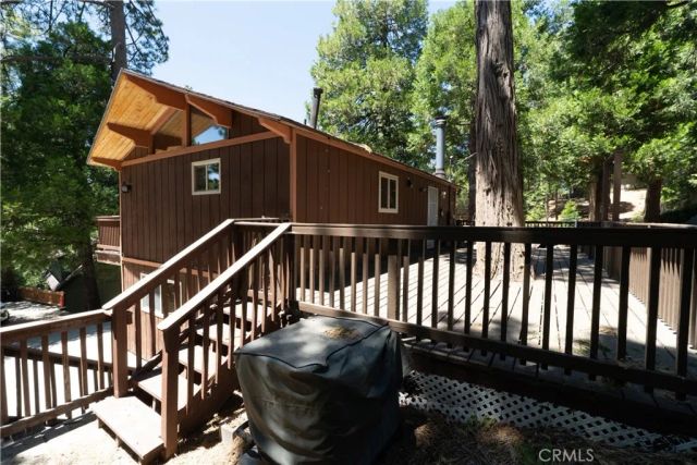 392 Pioneer, Lake Arrowhead, CA 92352