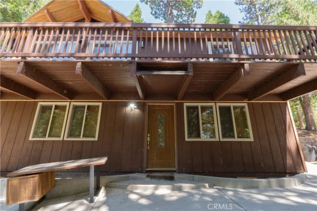 392 Pioneer, Lake Arrowhead, CA 92352