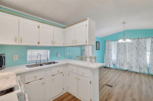 38237 ORIOLE WAY, Leesburg, FL 34788