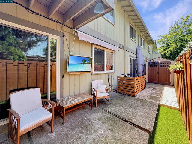 2548 Jones Rd 10, Walnut Creek, CA 94597
