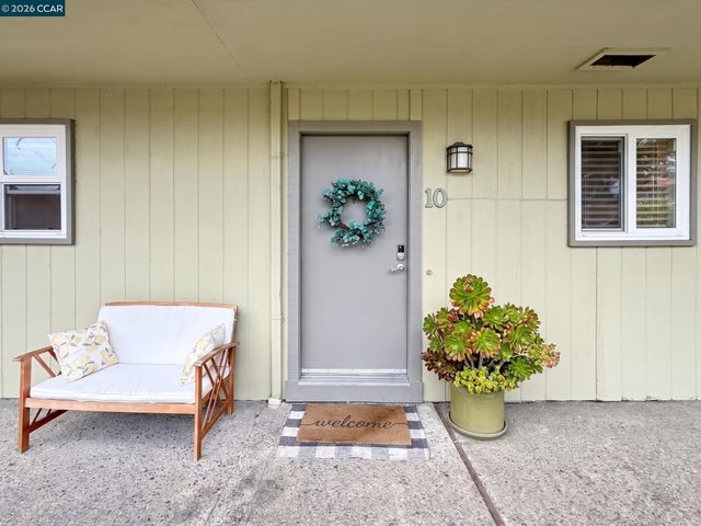 2548 Jones Rd 10, Walnut Creek, CA 94597