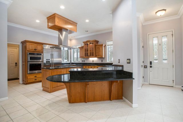 15685 Kesselwood Trail, Marshall, MI 49068