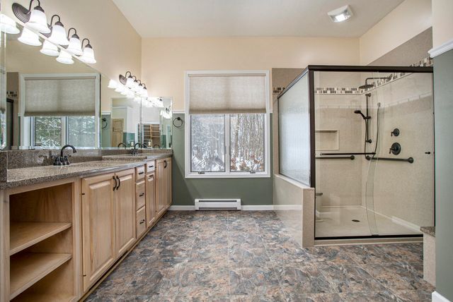 15685 Kesselwood Trail, Marshall, MI 49068