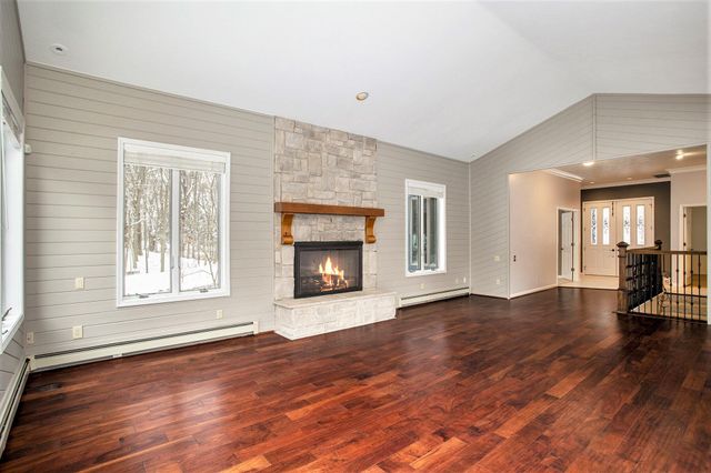 15685 Kesselwood Trail, Marshall, MI 49068