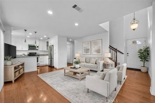 431 W Bay Street B, Costa Mesa, CA 92627