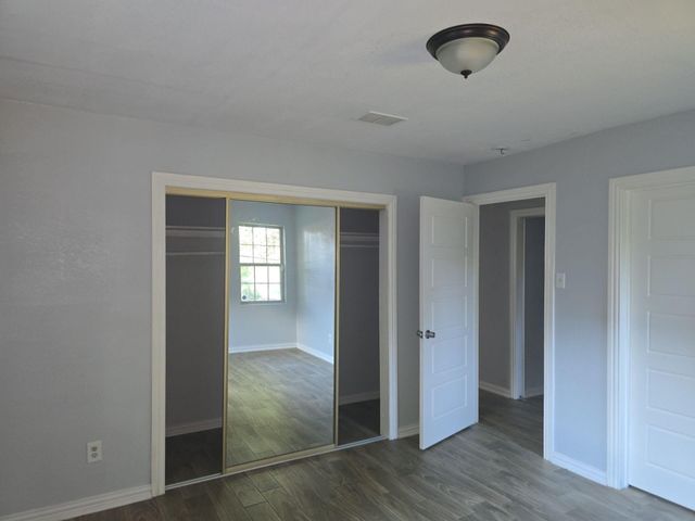 3727 Golden Hills Drive, Dallas, TX 75241