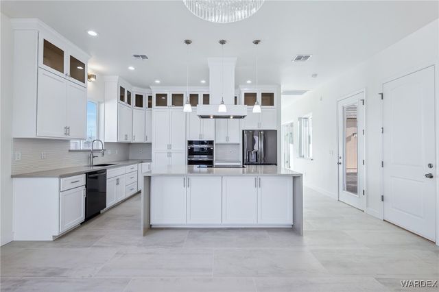 1909 E Via Aventino, Fort Mohave, AZ 86426