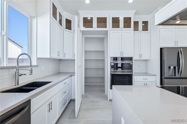 1909 E Via Aventino, Fort Mohave, AZ 86426