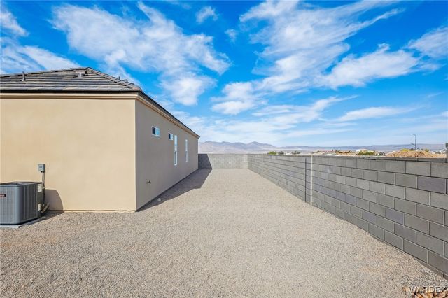 1909 E Via Aventino, Fort Mohave, AZ 86426