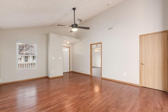 8307 Tegmen Street, Columbus, OH 43240