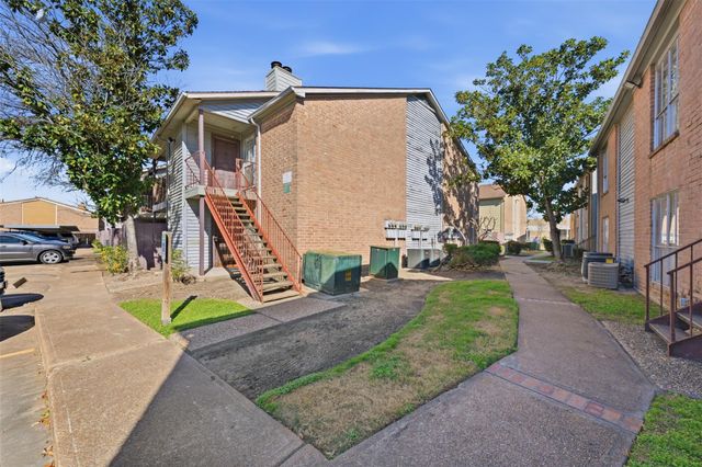 9350 Country Creek Drive 41, Houston, TX 77036