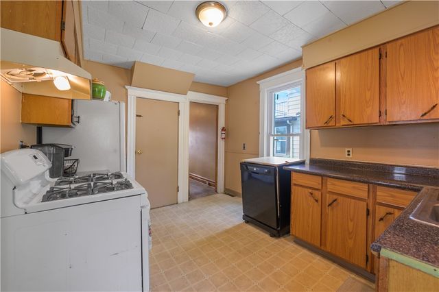 334 West Oak Orchard Street, Shelby, NY 14103