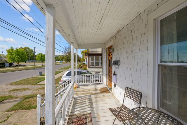 334 West Oak Orchard Street, Shelby, NY 14103