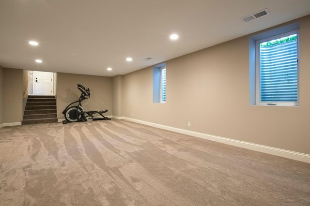 16119 Ringer Road, Minnetonka, MN 55391