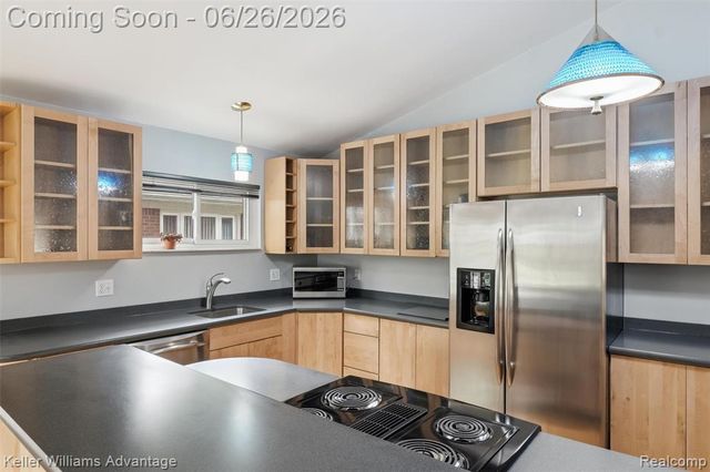 33007 Grennada Street, Livonia, MI 48154