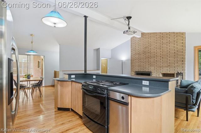 33007 Grennada Street, Livonia, MI 48154