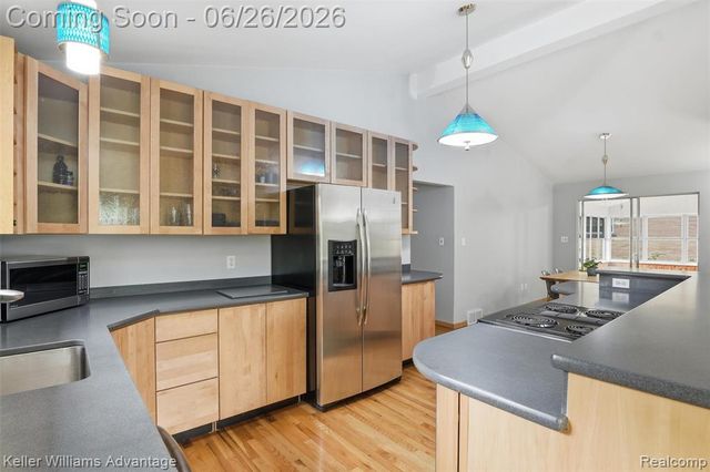 33007 Grennada Street, Livonia, MI 48154