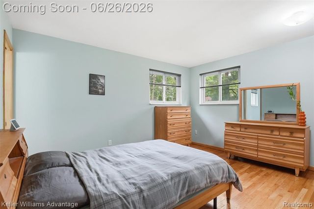 33007 Grennada Street, Livonia, MI 48154