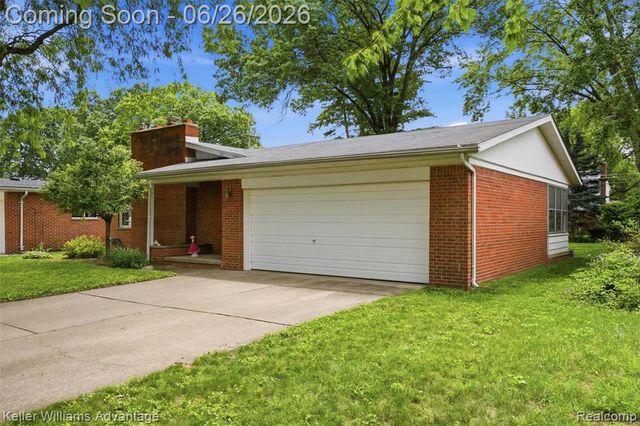 33007 Grennada Street, Livonia, MI 48154