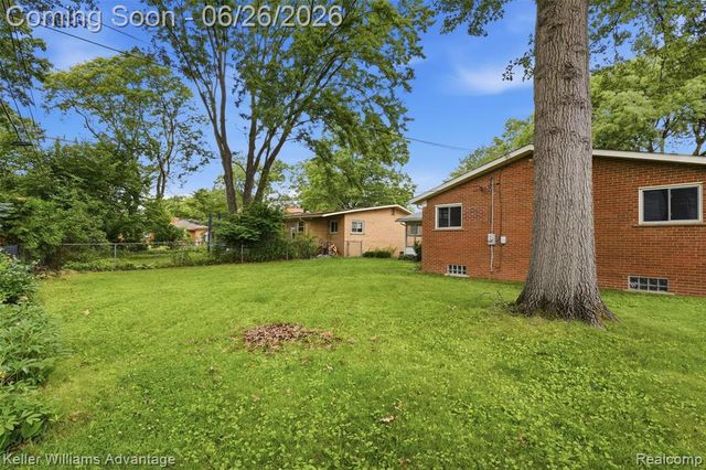 33007 Grennada Street, Livonia, MI 48154