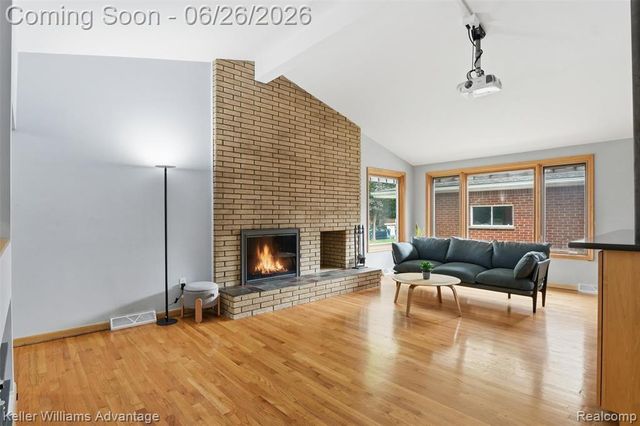 33007 Grennada Street, Livonia, MI 48154