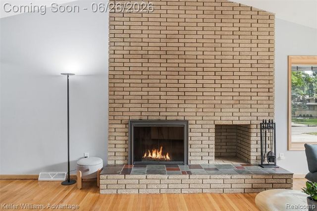 33007 Grennada Street, Livonia, MI 48154