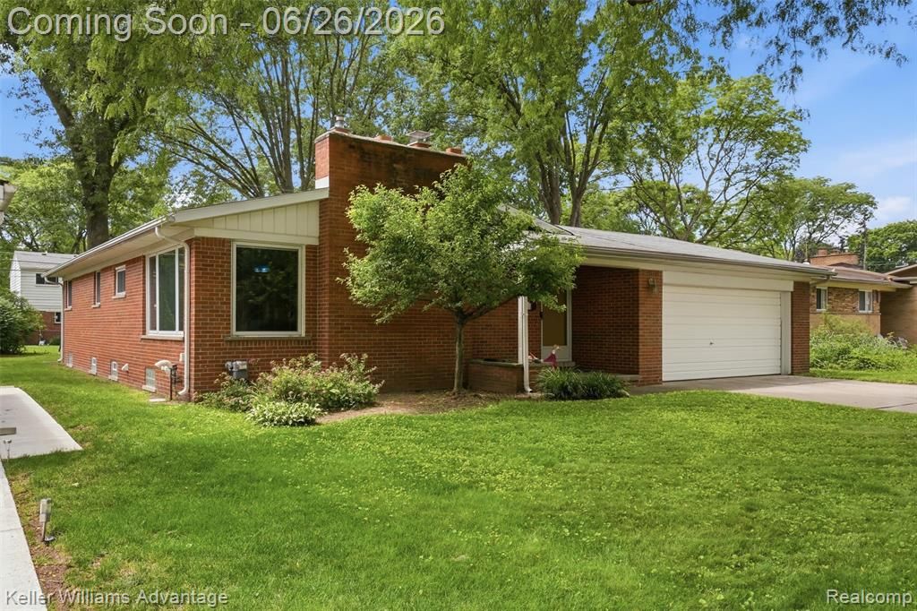 33007 Grennada Street, Livonia, MI 48154