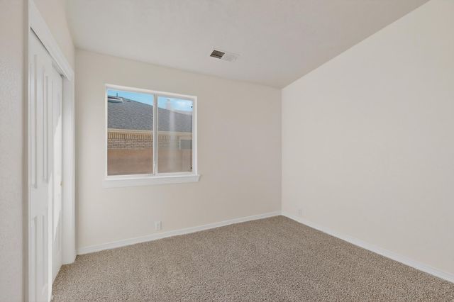 811 Bryce Canyon Street SE, Albuquerque, NM 87123