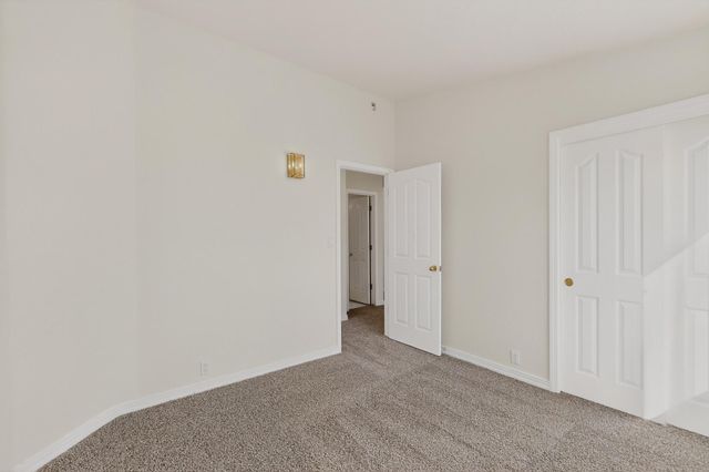 811 Bryce Canyon Street SE, Albuquerque, NM 87123