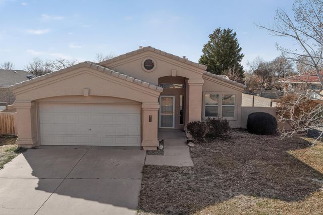 811 Bryce Canyon Street SE, Albuquerque, NM 87123