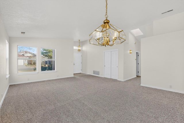 811 Bryce Canyon Street SE, Albuquerque, NM 87123