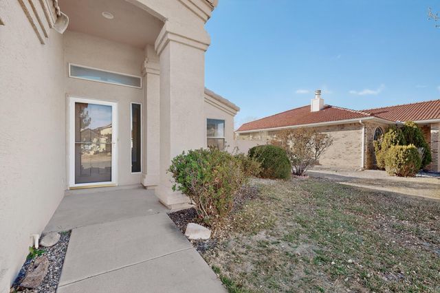 811 Bryce Canyon Street SE, Albuquerque, NM 87123