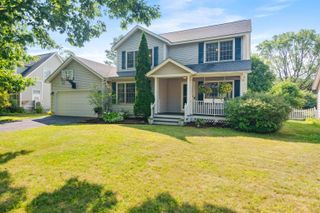 29 Grey Meadow Drive, Burlington, VT 05408