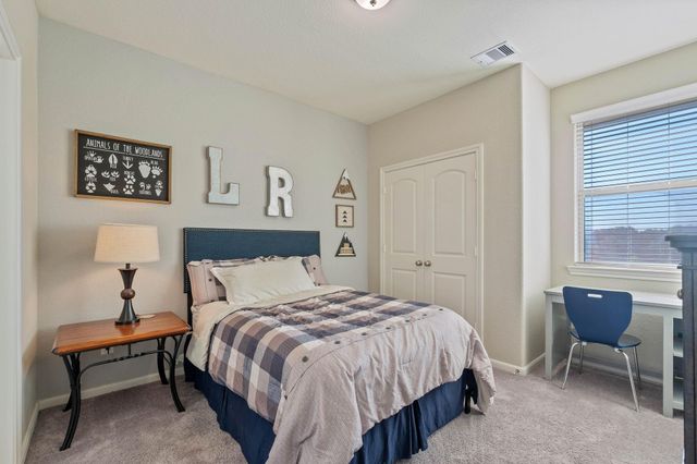 227 Biltmore Loop, Montgomery, TX 77316