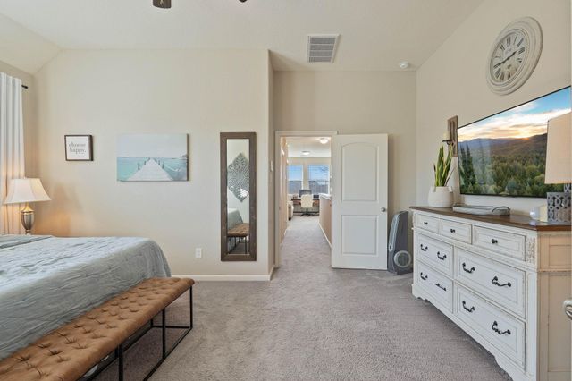 227 Biltmore Loop, Montgomery, TX 77316