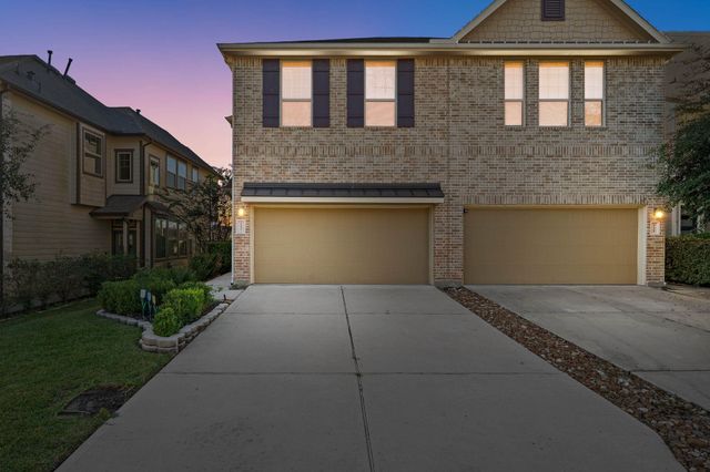227 Biltmore Loop, Montgomery, TX 77316