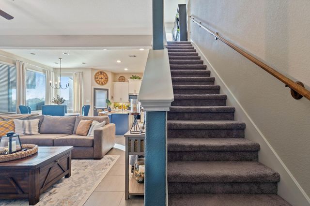 227 Biltmore Loop, Montgomery, TX 77316