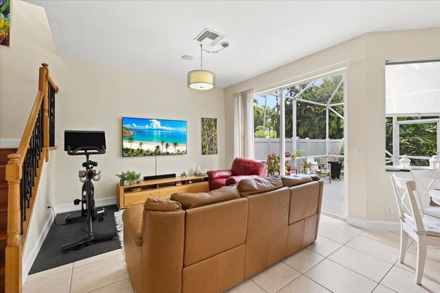10255 Little Mustang Way, Lake Worth, FL 33449