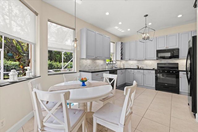 10255 Little Mustang Way, Lake Worth, FL 33449