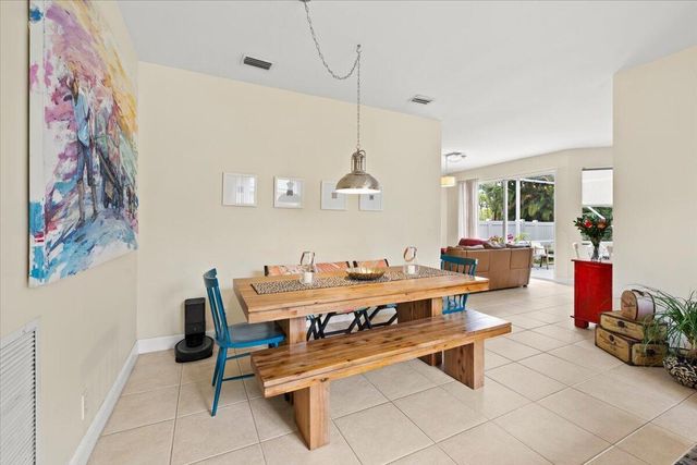 10255 Little Mustang Way, Lake Worth, FL 33449