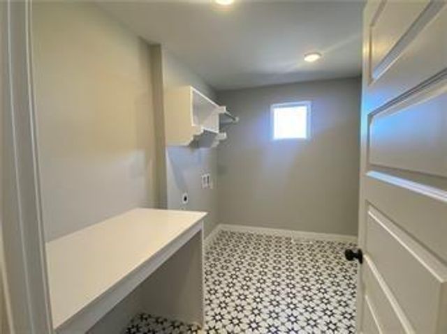 17174 W 164th Terrace, Olathe, KS 66062