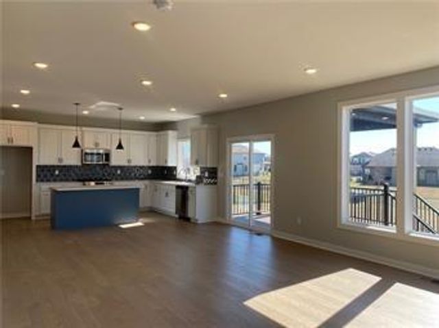 17174 W 164th Terrace, Olathe, KS 66062